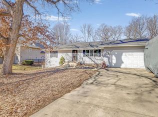 585 Knollwood Rd, Davis, IL 61019