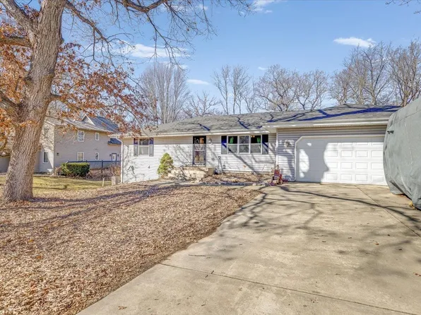 585 Knollwood Rd, Davis, IL 61019