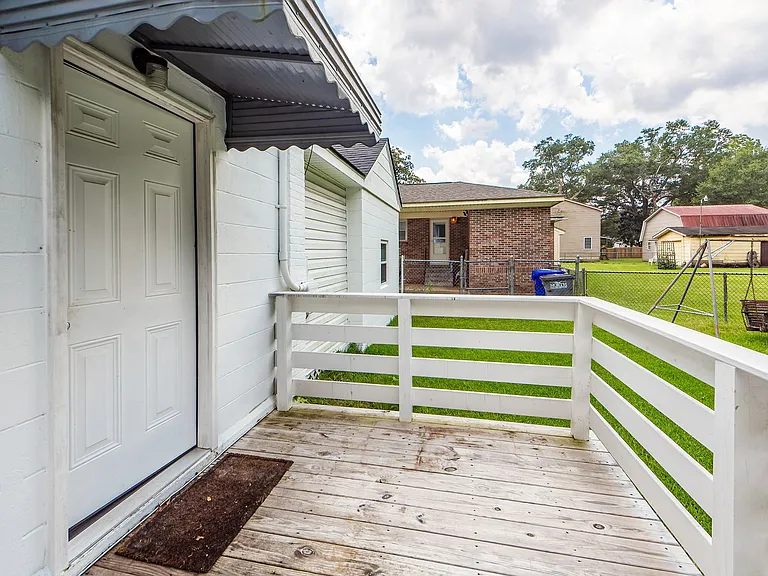 6933 Raymond Ave — Photo 28
