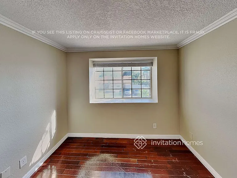 18057 SW 12th Ct — Photo 17
