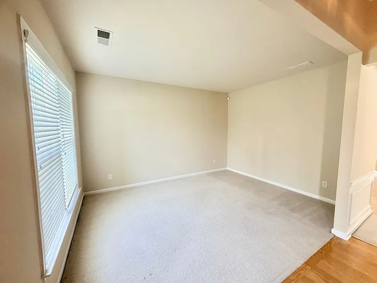 12611 Provincetowne Dr — Photo 10