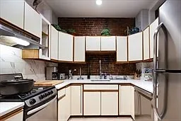114 Trenton St #1 — Photo 3