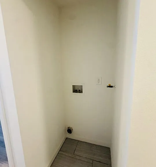 5919 Denver Ave #5919 — Photo 17