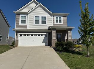 524 Torrey Pines Ln, Lebanon, TN 37087