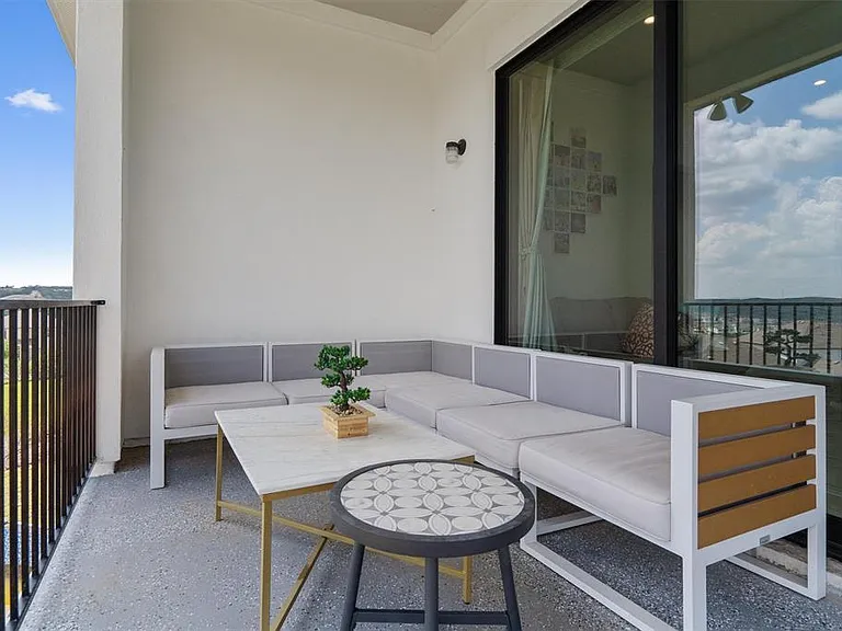 1332 Al Fresco Cv — Photo 59