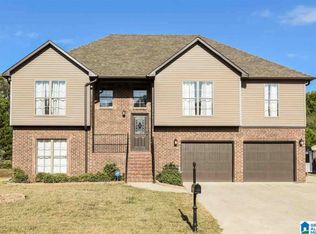 5179 Meadow Lake Trl, Bessemer, AL 35020