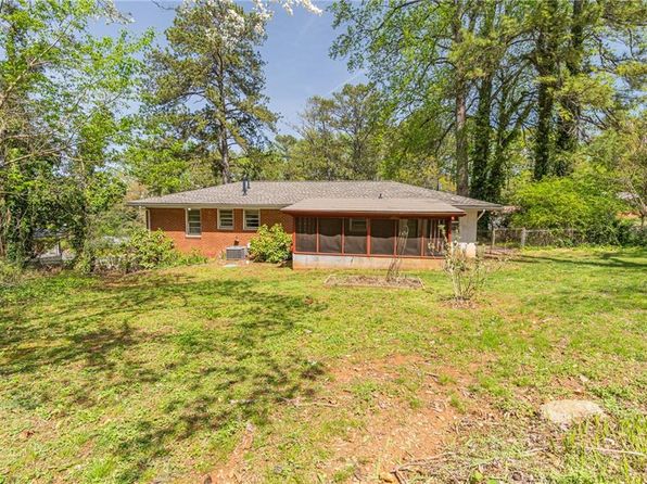 244 Hurt Dr SE, Smyrna, GA 30082