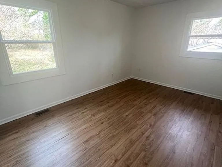 142 Harmony Dr — Photo 5