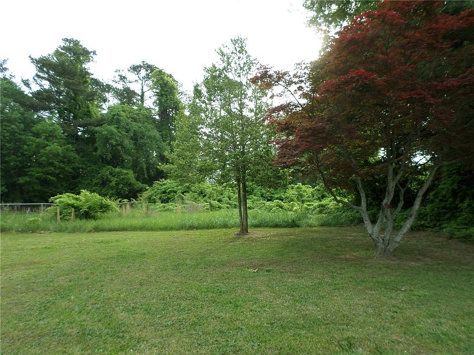 2nd image of 4197 Austell Powder Springs Rd