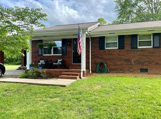 1345 Tina Dr, Paducah, KY 42003
