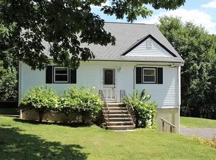 9 Newport Rd, Patterson, NY 12563