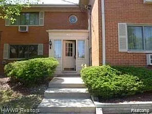 1 bed, 1.0 bath, 637 sqft, $1,150 — Photo 4