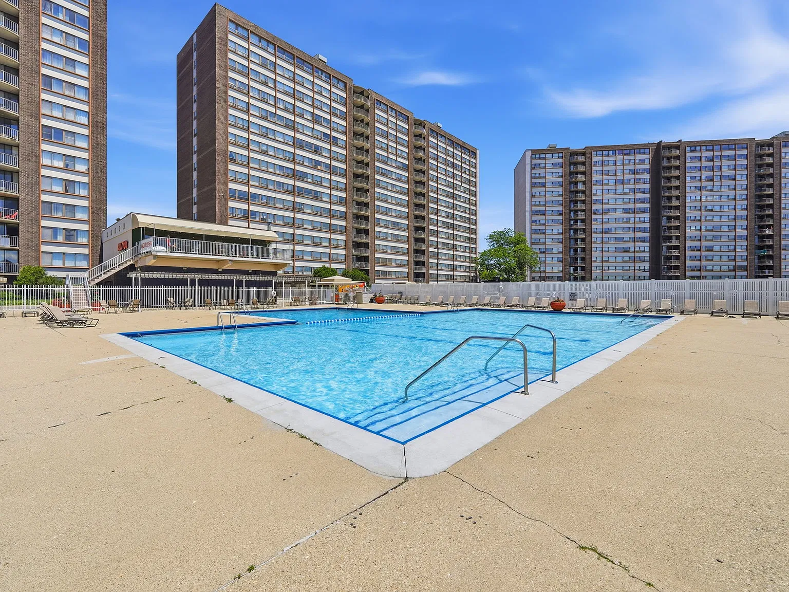 The Pavilion Apartments — Photo 1