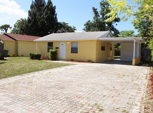 4069 Linda Ln, Palm Springs, FL 33406