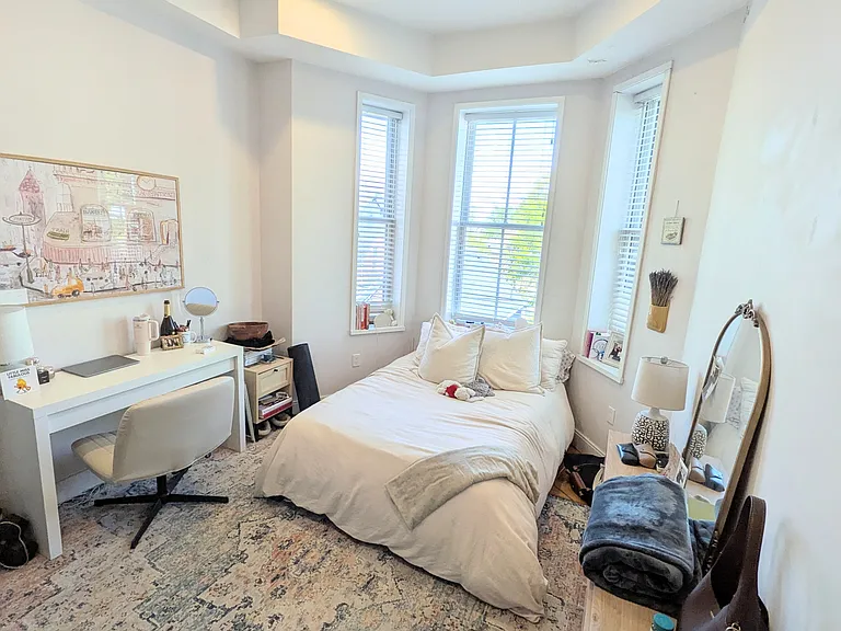 11 Highland Park Ave — Photo 8