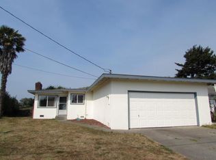 1230 Hilfiker Dr, Arcata, CA 95521