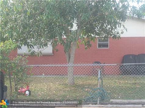 1st image of 1513 NW 3rd Ave