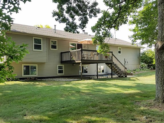 3rd image of 4241 Yorkshire Ct