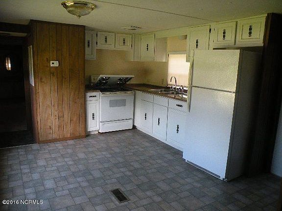 4th image of 127 Washington Ave
