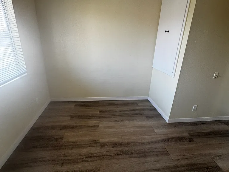 5431 Kermit Ln #14 — Photo 4
