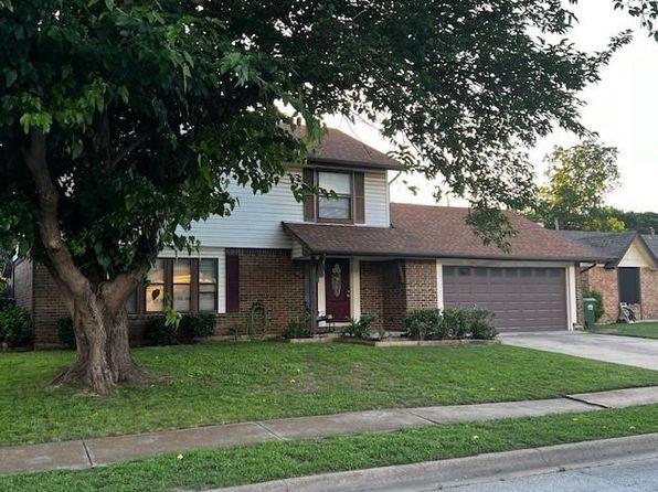 6917 Bennington Dr