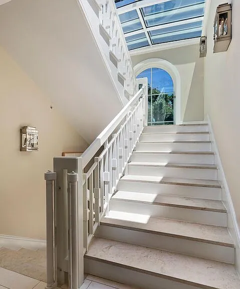 119 Malibu Colony Rd — Photo 20