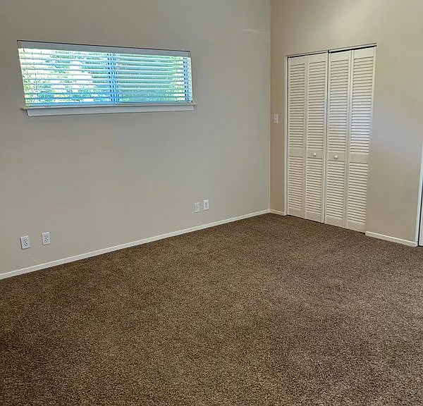 399 Jaycee Dr — Photo 19