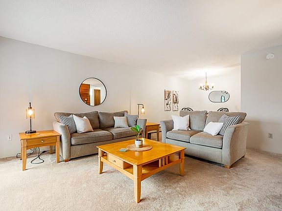 3rd image of 7426 138th St #214