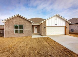 914 W Dell Vista Cv, Cabot, AR 72023