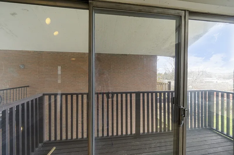 2 bed, 1.0 bath, 800 sqft, $1,450 — Photo 4