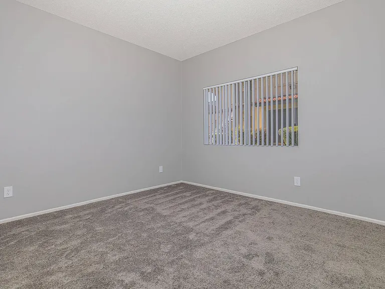 Club Pacifica Apartment Homes — Photo 54