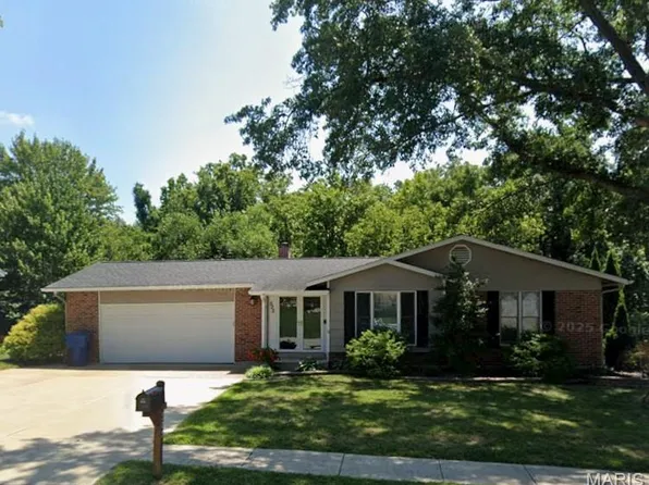 505 Kimberly Ln, Saint Peters, MO 63376
