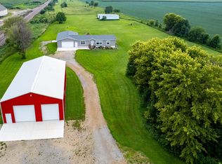 21509 700th Ave, Alden, MN 56009