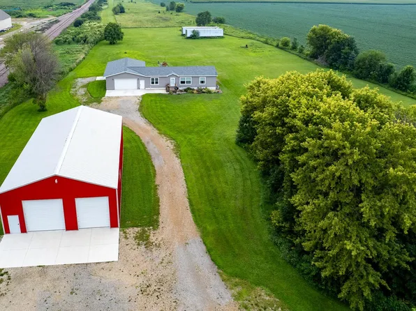 21509 700th Ave, Alden, MN 56009