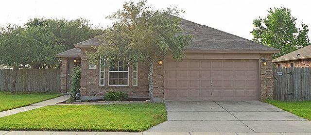 1st image of 438 Oak Glen Dr