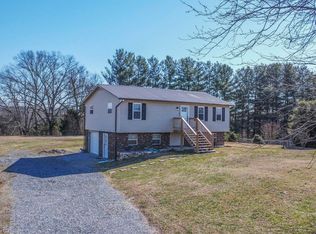 7167 Cedar Hill Rd, Talbott, TN 37877