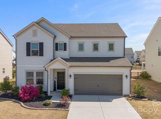 4444 Collingham Dr, Charlotte, NC 28273