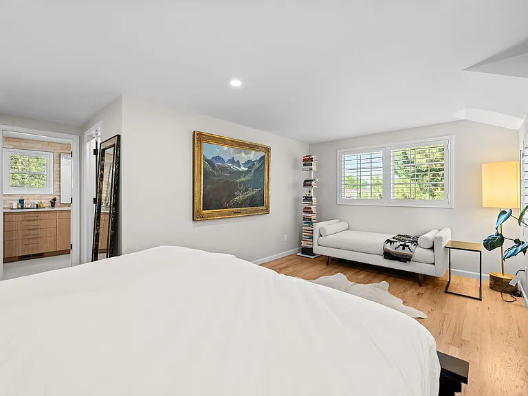 7030 Magnolia Cir — Photo 36