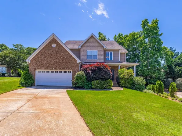 414 Mayburgh Ct, Spartanburg, SC 29301