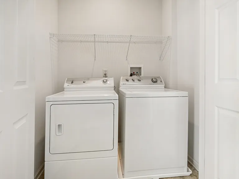 Heritage Greene Townhome Rentals — Photo 14
