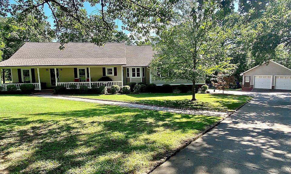 1st image of 11 Henry Ct