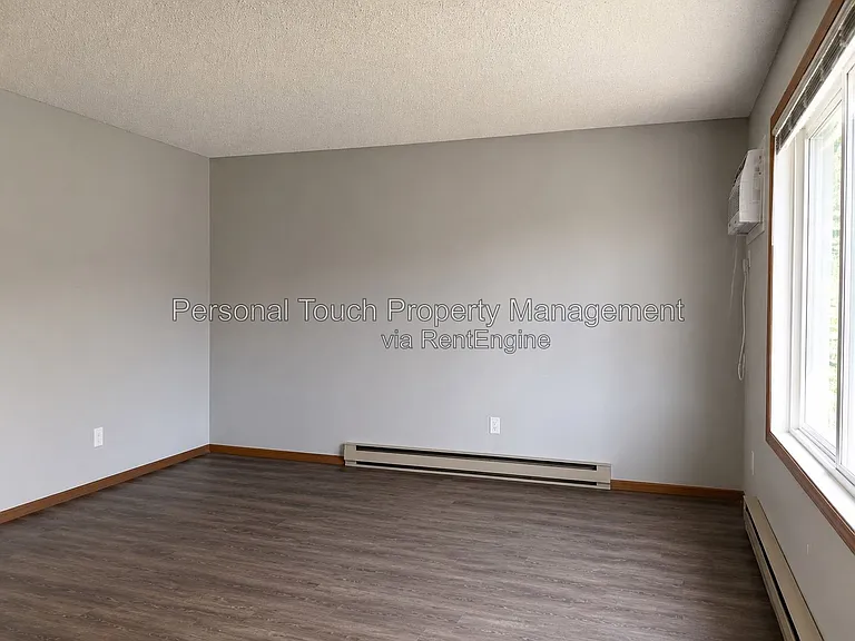3079 22nd St S — Photo 2