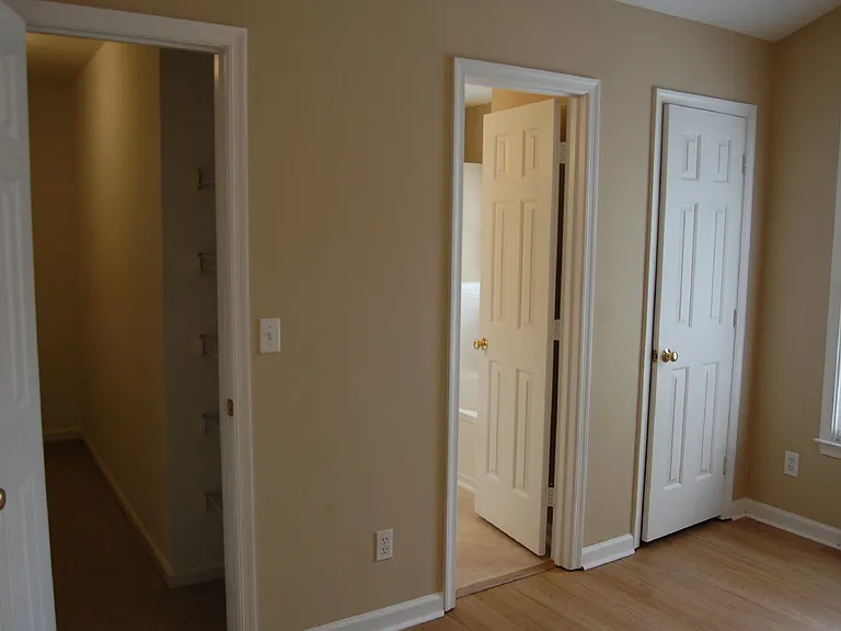 3304 Northbrook Dr — Photo 9