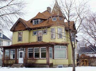 1921 Carroll Ave, Saint Paul, MN 55104