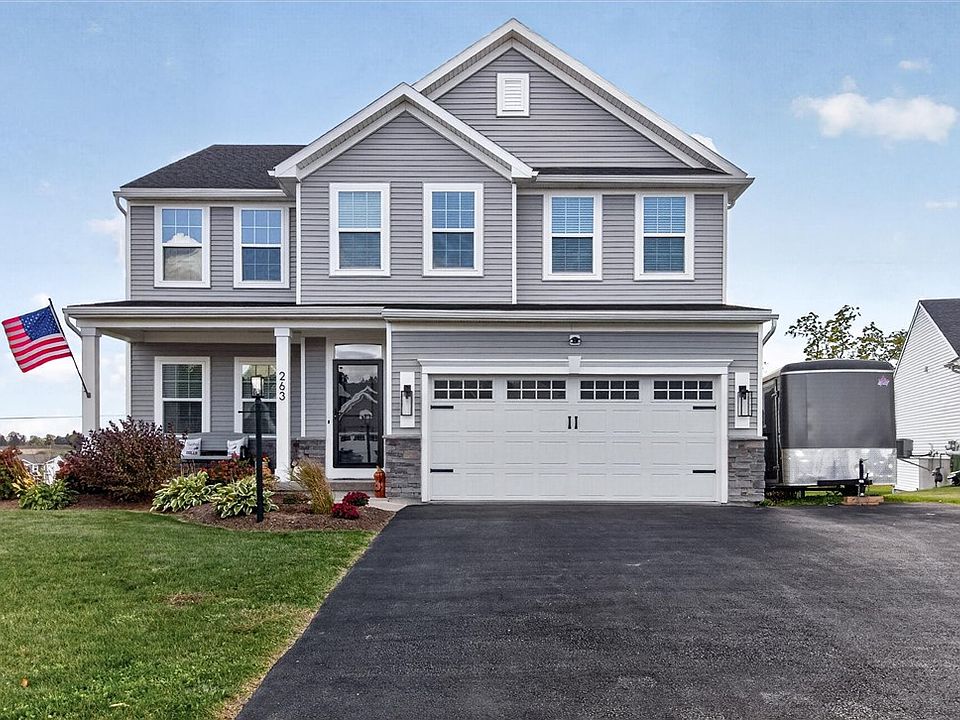 1st image of 263 Longleaf Ln