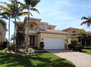 8305 Sumner Ave, Fort Myers, FL 33908