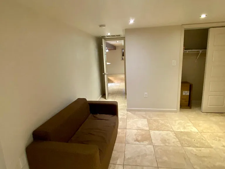 1445 Clifton St NW #3 — Photo 18