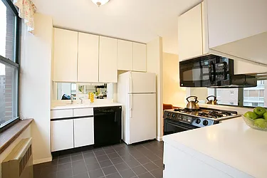 Sold by Citi Habitats