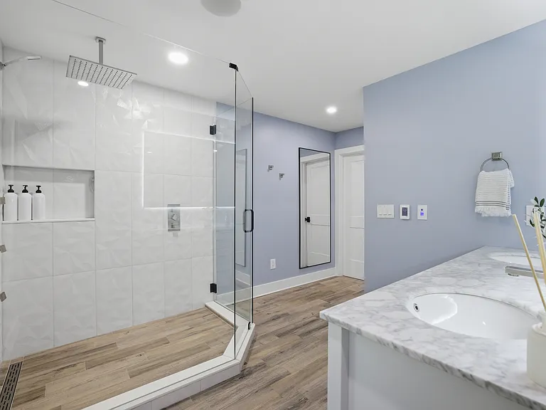 15928 Henry Ln — Photo 26