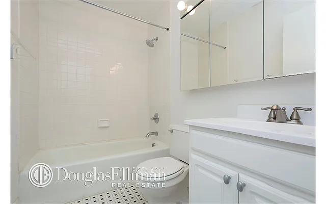 Rented by Douglas Elliman | media 68